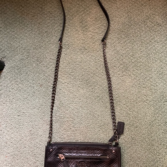 Unique Coach Crossbody. - Picture 2 of 11